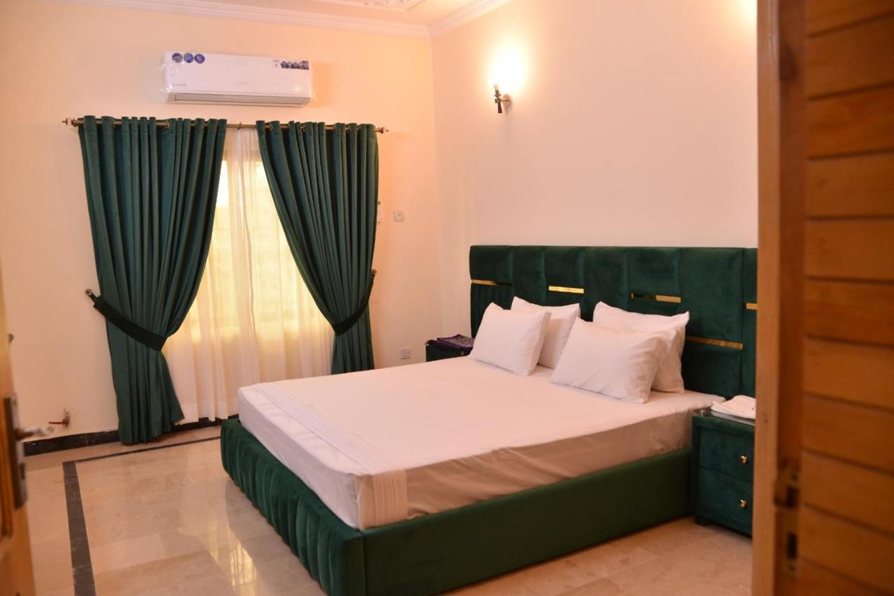 Redbury Guesthouse Исламабад Экстерьер фото