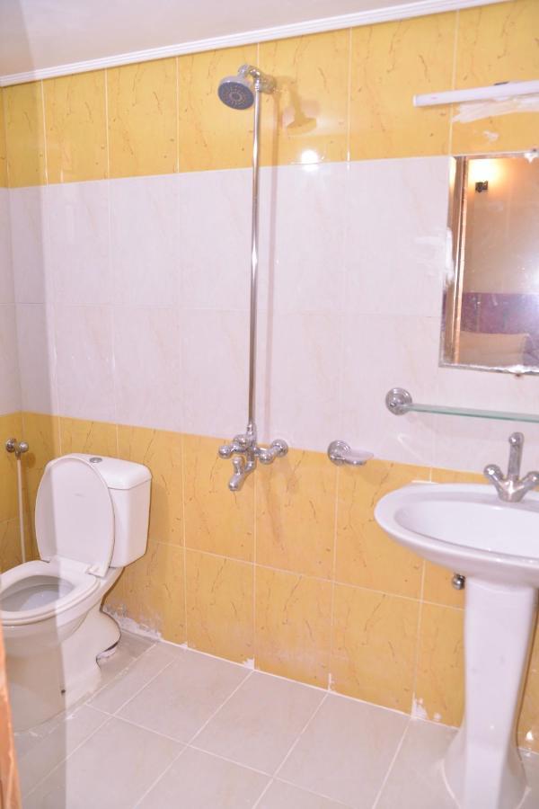 Redbury Guesthouse Исламабад Экстерьер фото